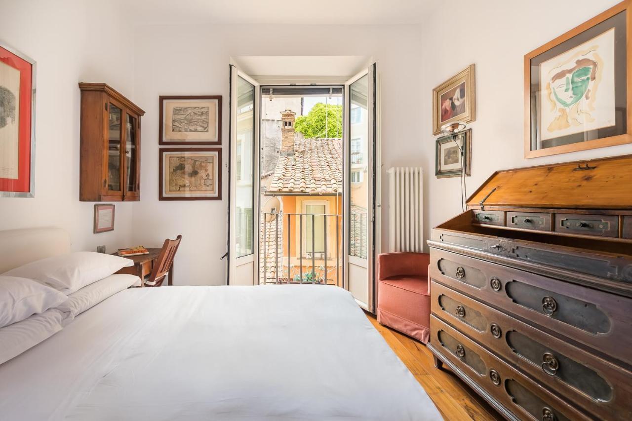 Apartmán R.C. Cappellari Charming Campo De Fiori Řím Exteriér fotografie