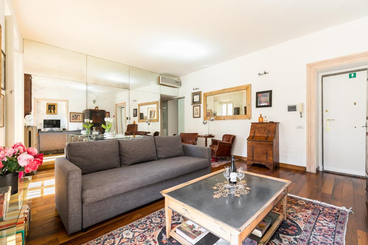 Apartmán R.C. Cappellari Charming Campo De Fiori Řím Exteriér fotografie